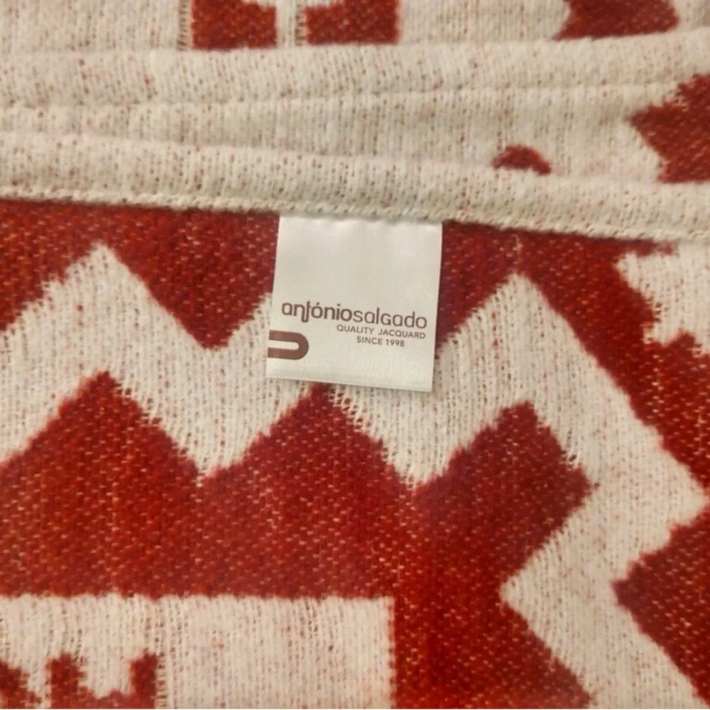 MADE IN PORTUGAL Reversible Holiday Blanket Throw -Reindeer/Snowflakes